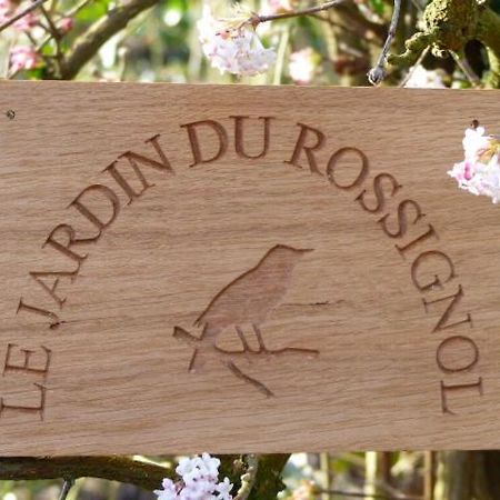 Le Jardin Du Rossignol Apartment Willeman Bagian luar foto