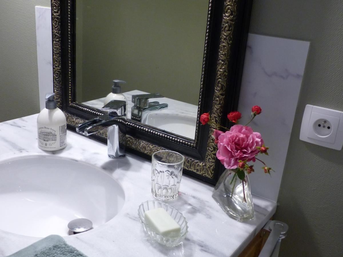 Le Jardin Du Rossignol Apartment Willeman Bagian luar foto